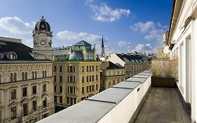 Vienna Apartment Am Graben